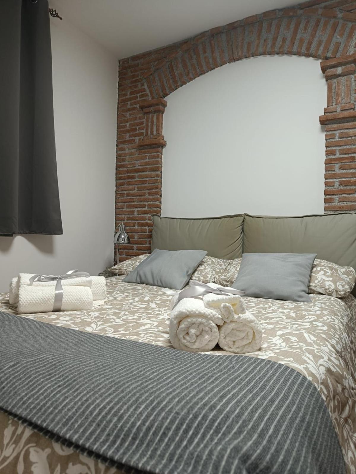Villa Hephaestus Etna - With Private Pool Ragalna ภายนอก รูปภาพ